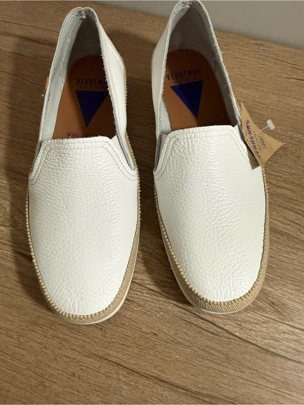VERBENAS Women’s White Slip-On Genuine Leather Shoes, 8, NWTs